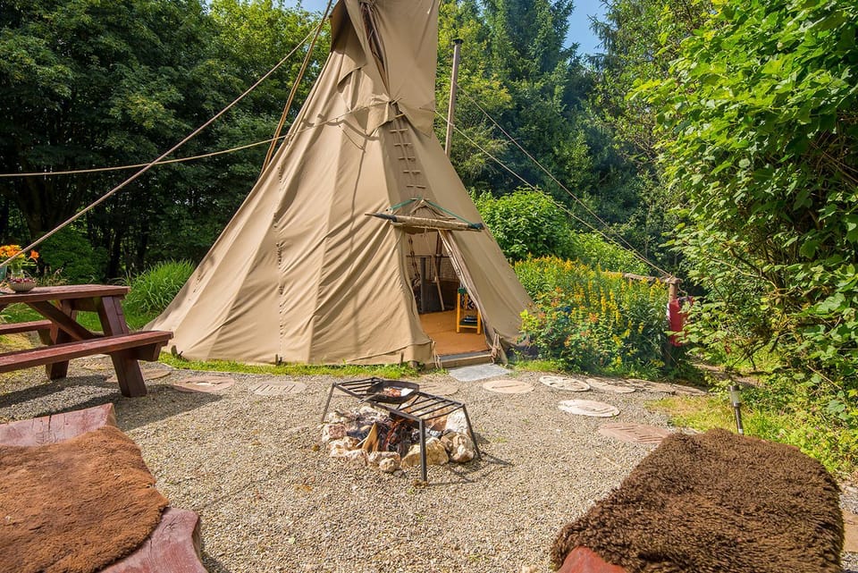 Larkhill Tipis and Yurts Luxury tent in Wales