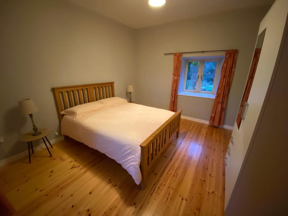 Carrickamore Cottage House in County Sligo