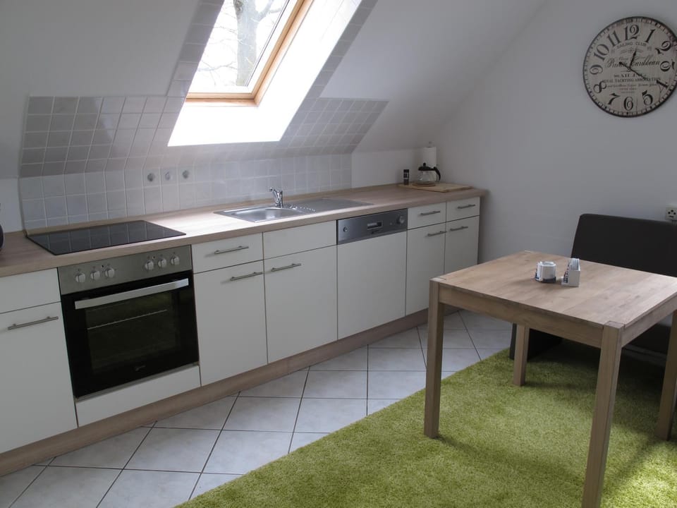 Kitchen or kitchenette, Decorative detail