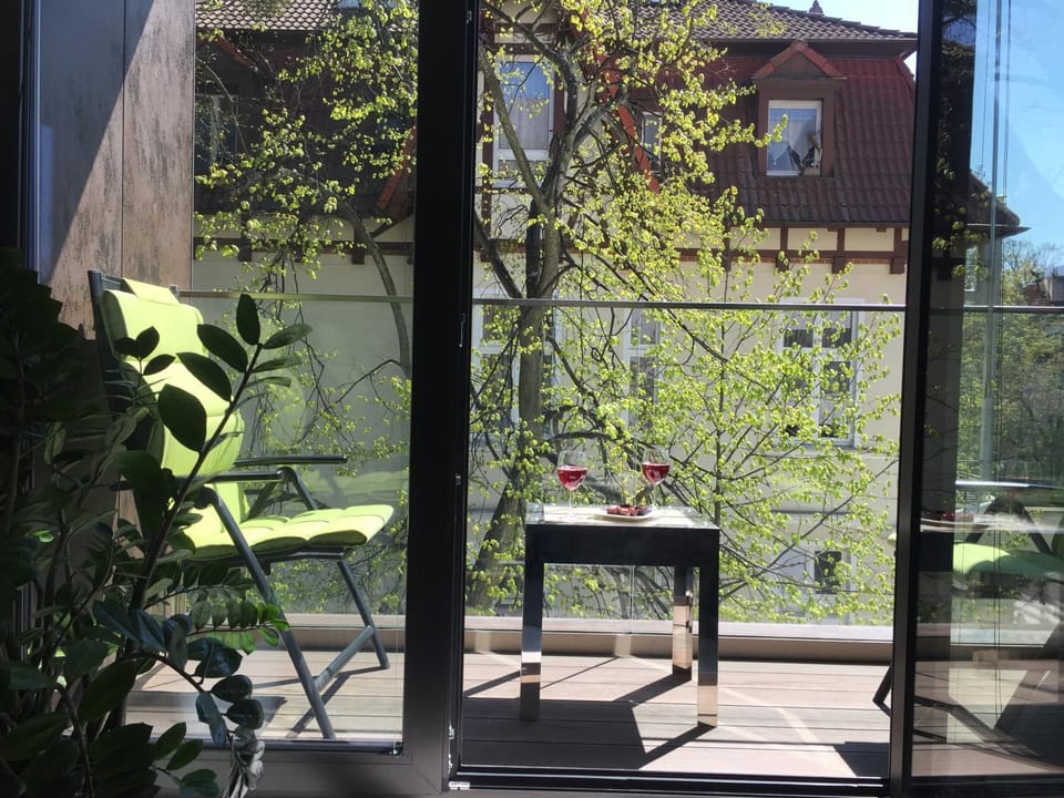 View (from property/room), Balcony/Terrace