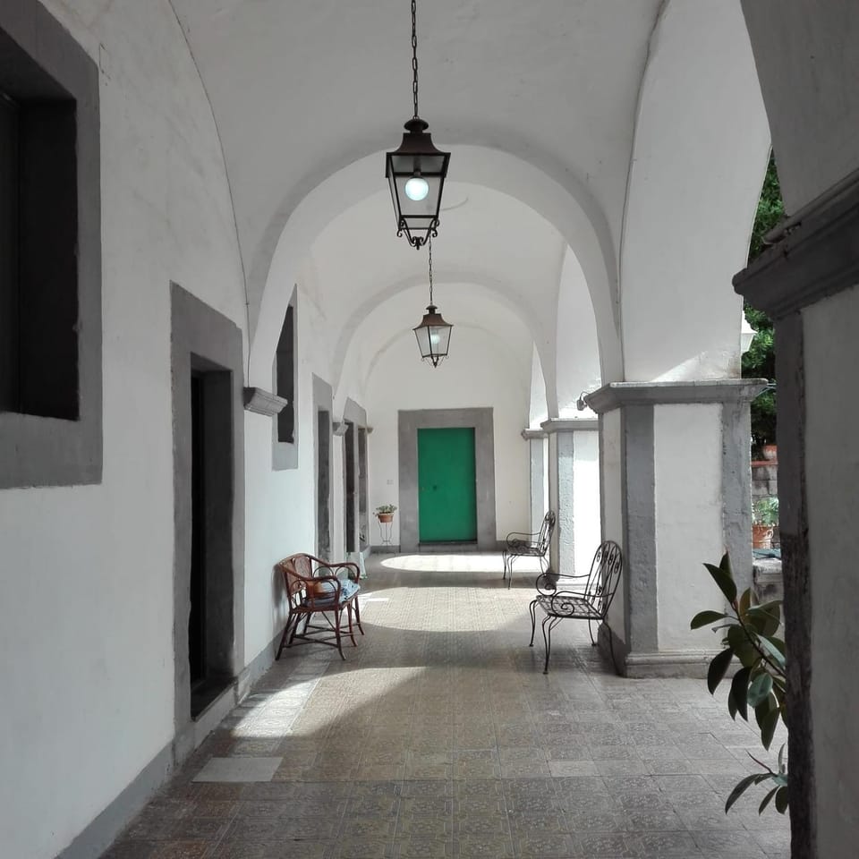 Inner courtyard view