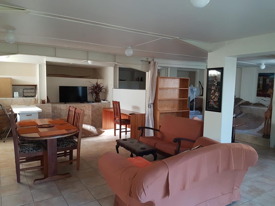 Veki's Village Cottages Nature lodge in Africa