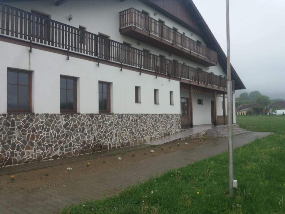 Pension Cetate Valcău de Sus Bed and Breakfast in Cluj County