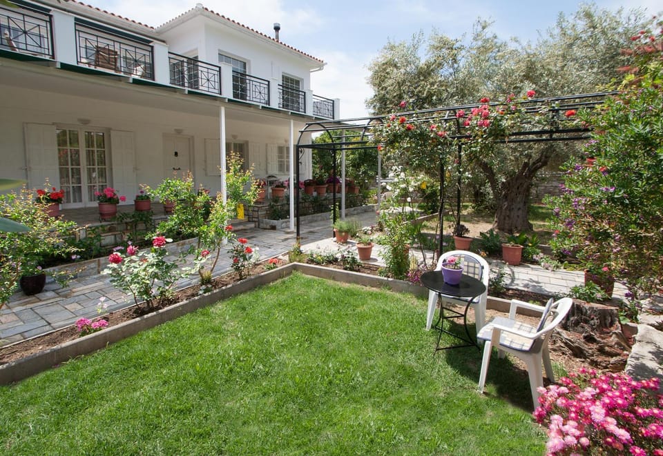 Property building, Garden