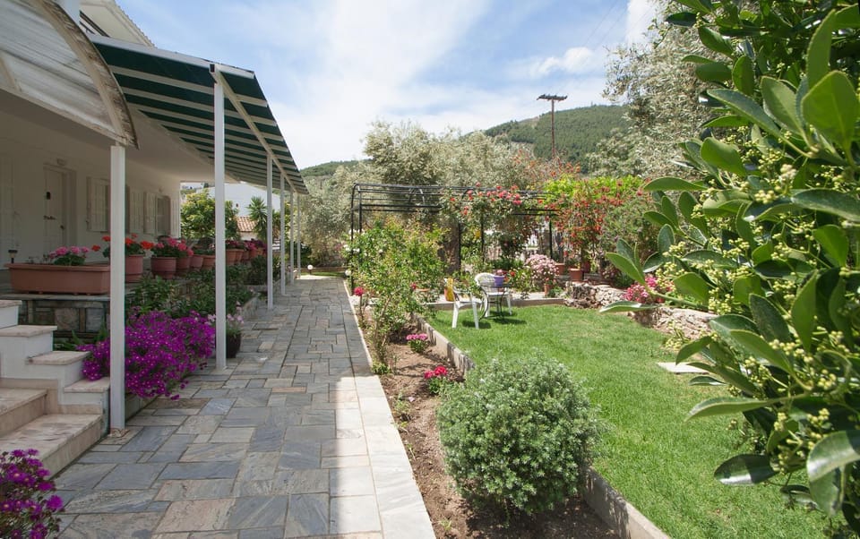Property building, Garden