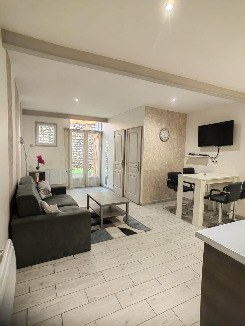 Appartement À Valence Apartment in Valence