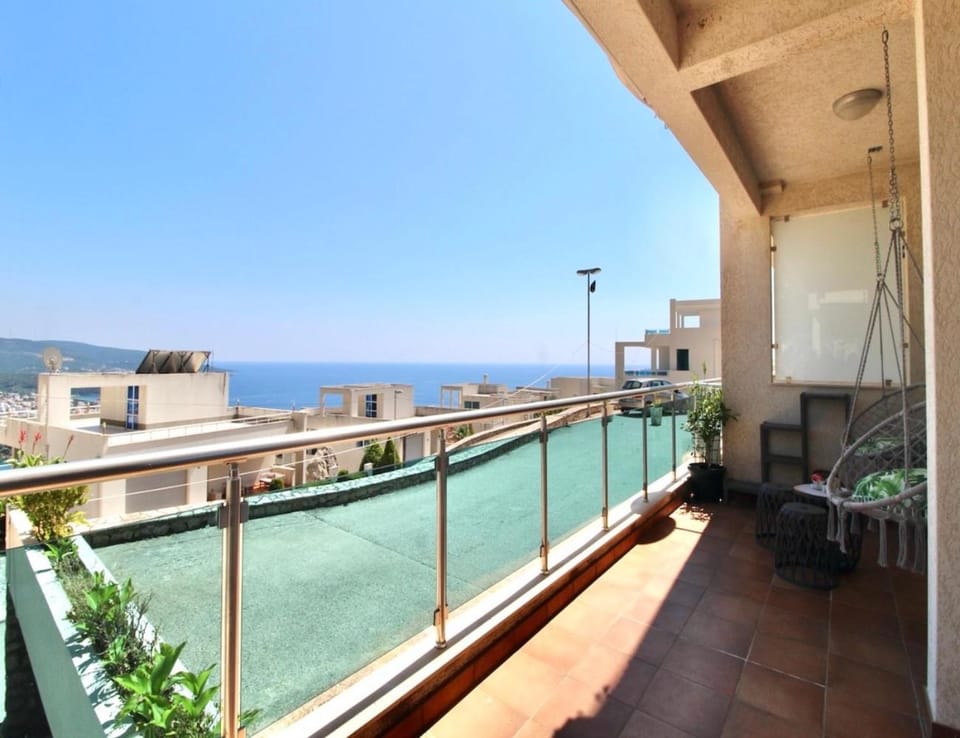 Patio, Day, View (from property/room), Balcony/Terrace, Sea view