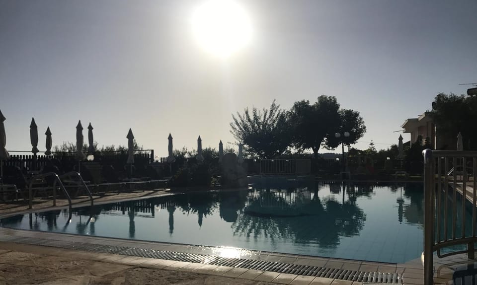 Day, Natural landscape, Pool view, Swimming pool