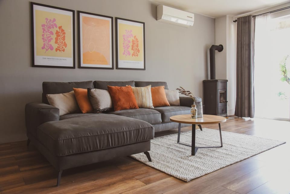 Living room, air conditioner