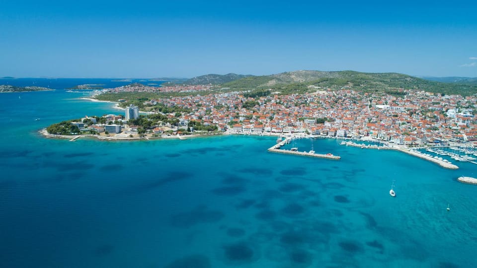 Neighbourhood, Beach, Beach