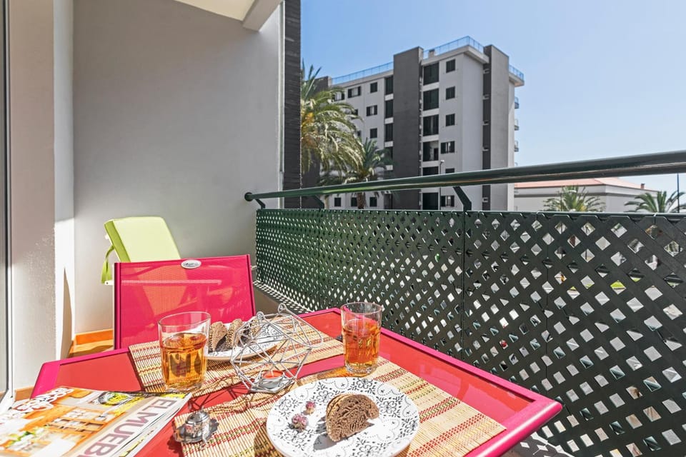 Coffee/tea facilities, Balcony/Terrace, Dining area