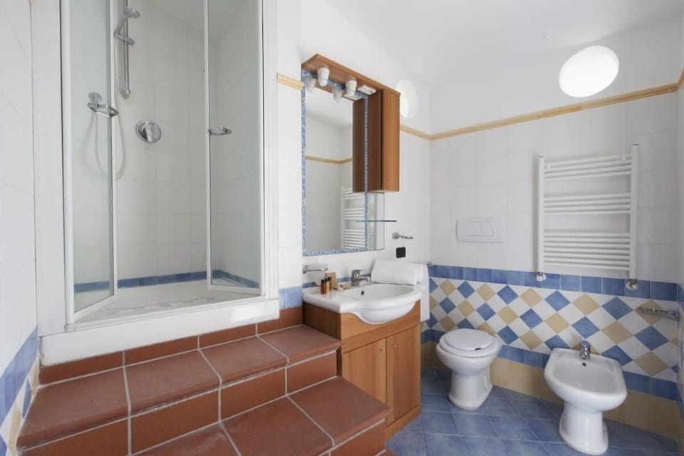 Tetto Bianco Bright Apartment with Private Terrace in Marina della Lobra by Feeling Italy Apartment in Massa Lubrense