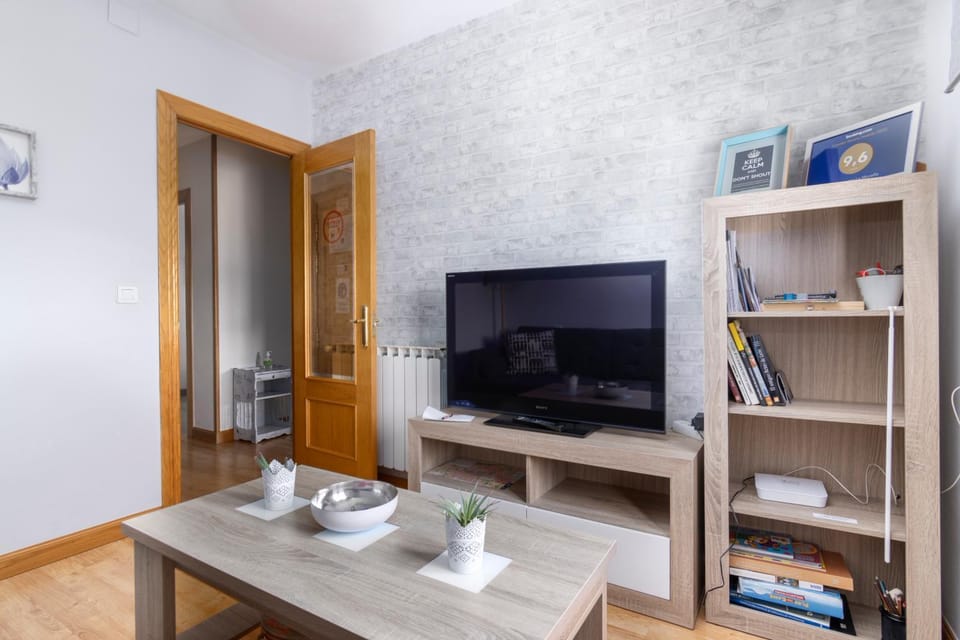 Communal lounge/ TV room, Living room, Lounge or bar