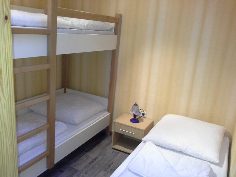 Bed, Photo of the whole room, Bedroom, bunk bed