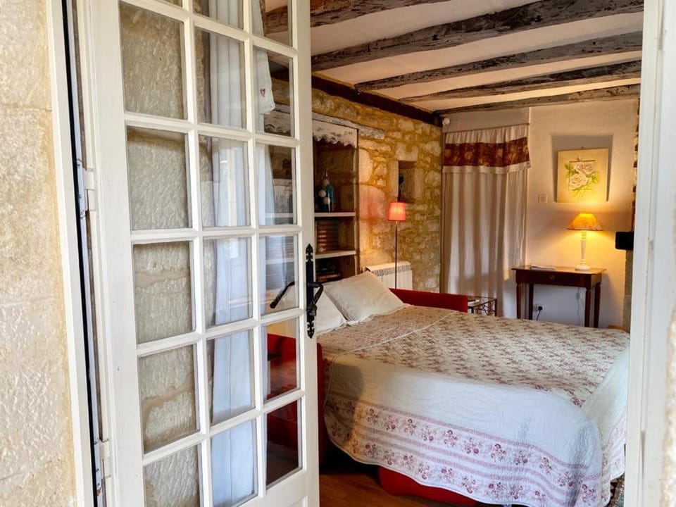 Maison Chaumont Bed and Breakfast in Occitanie