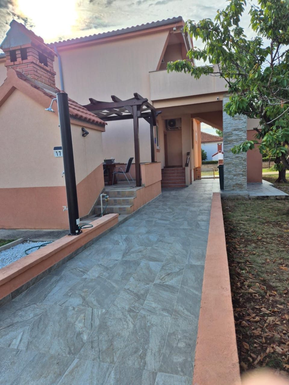 Apartment Leonardo Apartment in Zadar County