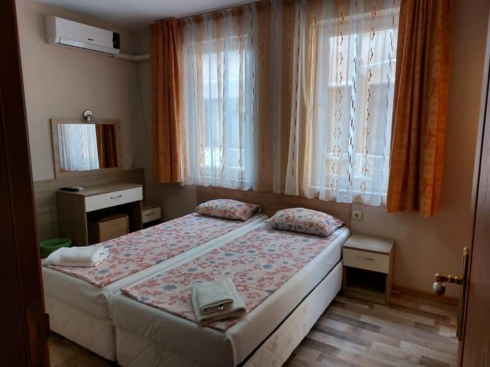 Guest House Diamandievi Bed and Breakfast in Nessebar