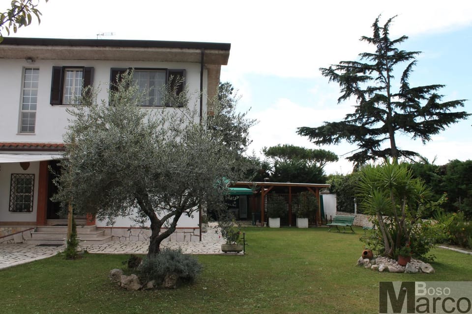 Property building, Garden