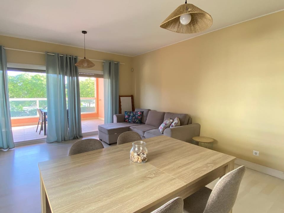 "Sun & Beach", 150m from Beach, LitoralMar Apartment in Portimao