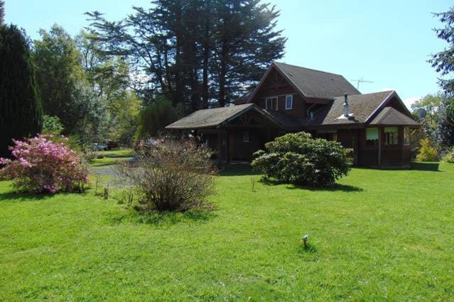 Spring, Off site, Day, Garden