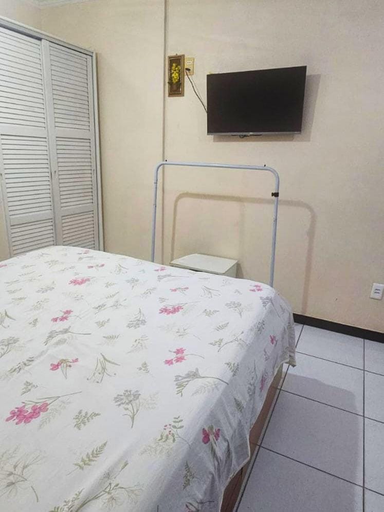 Bed, TV and multimedia