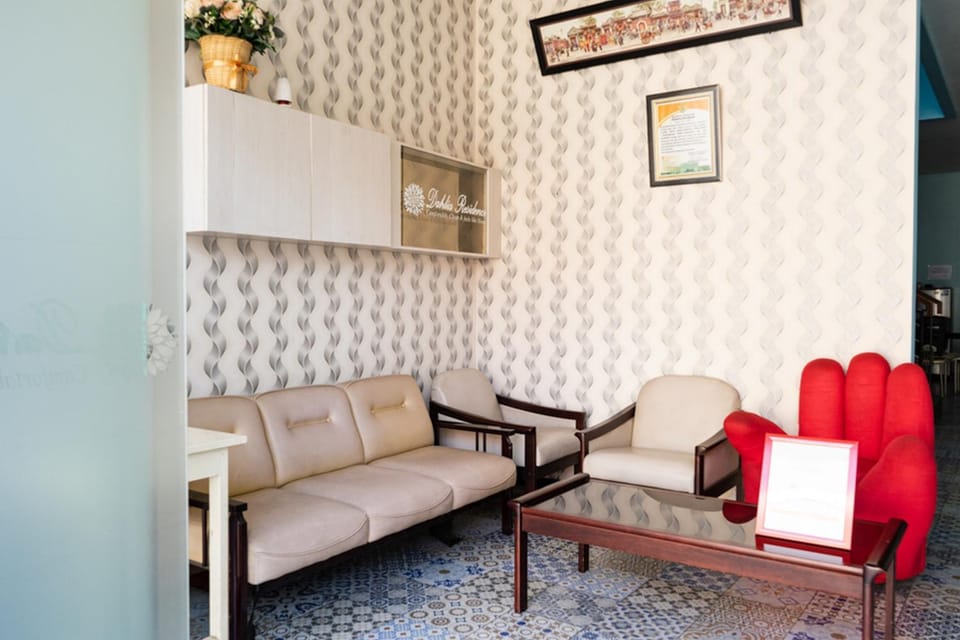 RedDoorz Near Gajah Mada Street Semarang Bed and Breakfast in Indonesia
