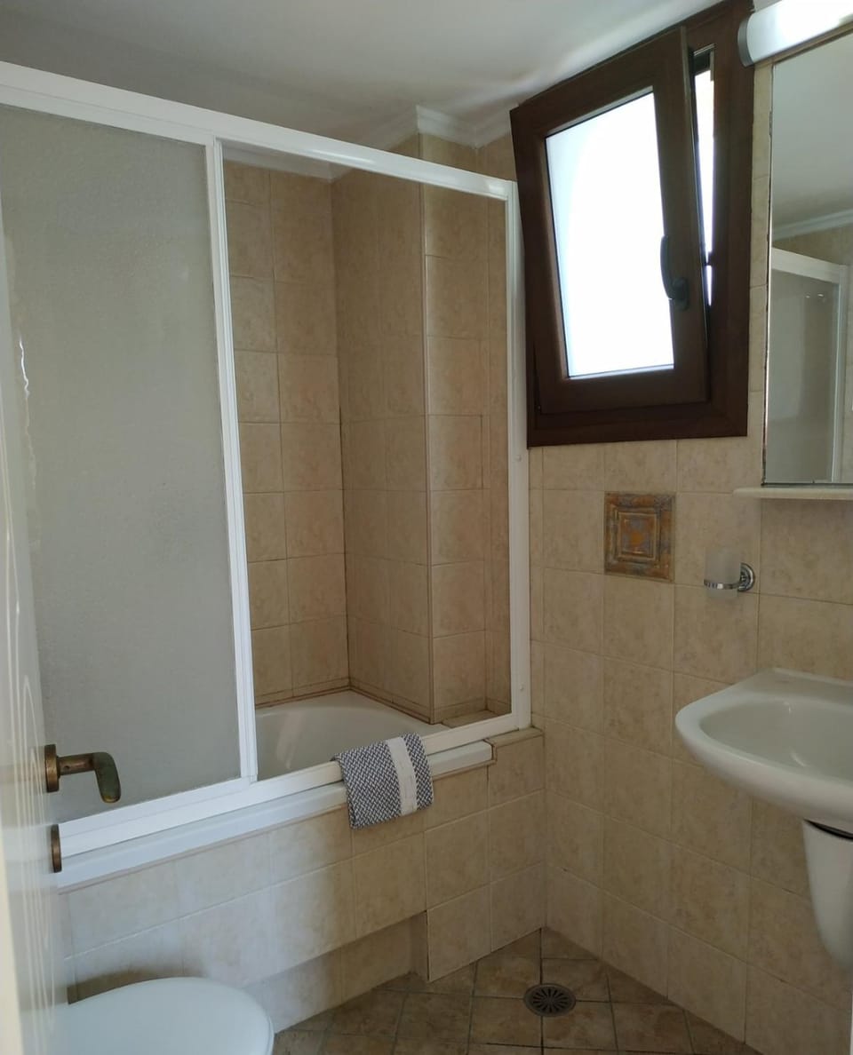 Kimite Apartment in Icaria