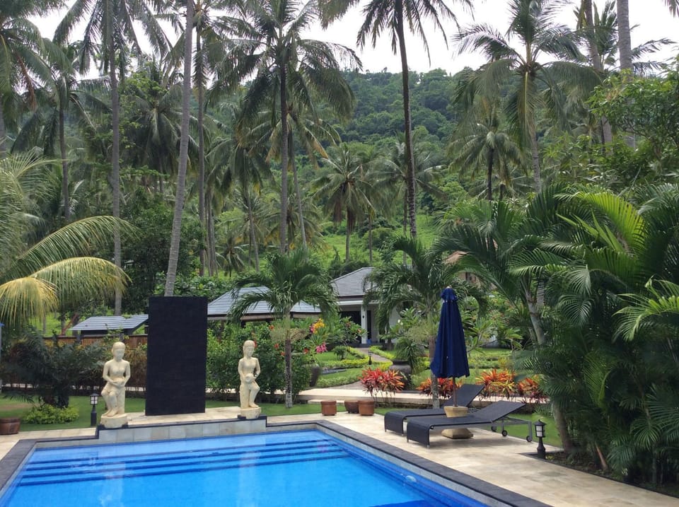 On site, Swimming pool