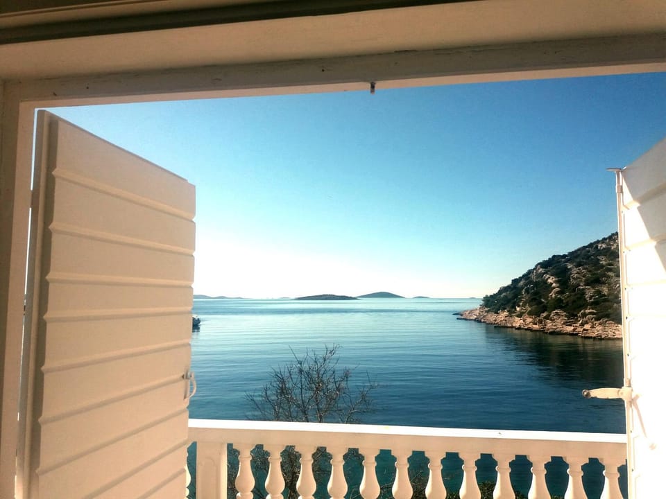 View (from property/room), View (from property/room), Balcony/Terrace, Bedroom, Sea view