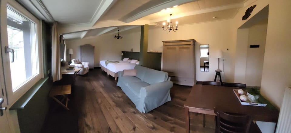 De Turfstaeker Bed and Breakfast in Limburg (province)