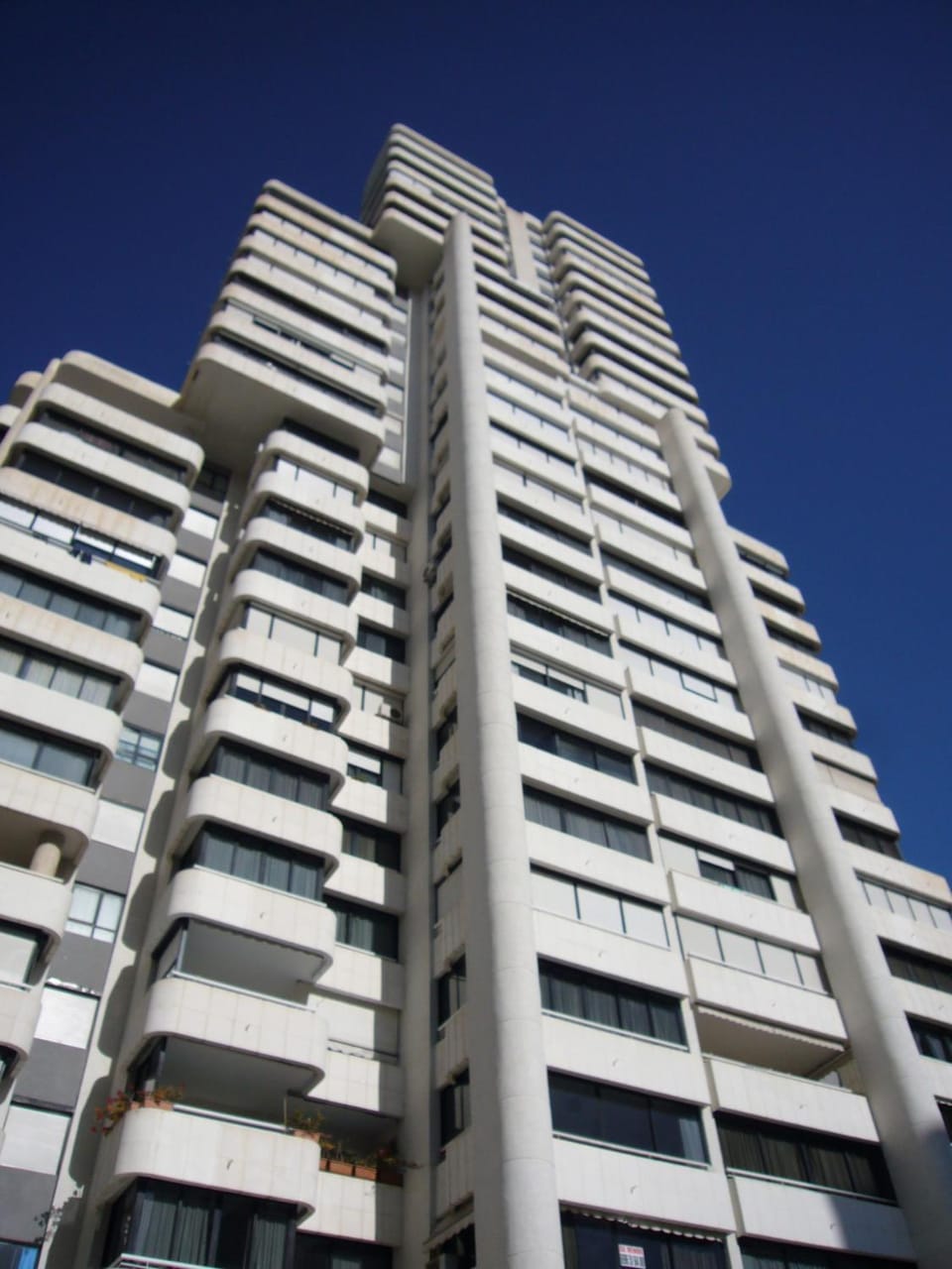 Facade/entrance, Off site
