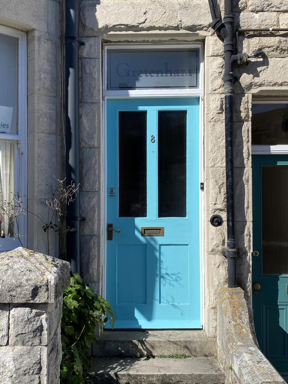 Property building, Facade/entrance