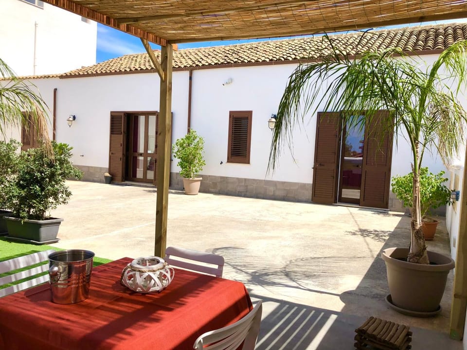Loft Garden Terre di Sicilia House in Marsala