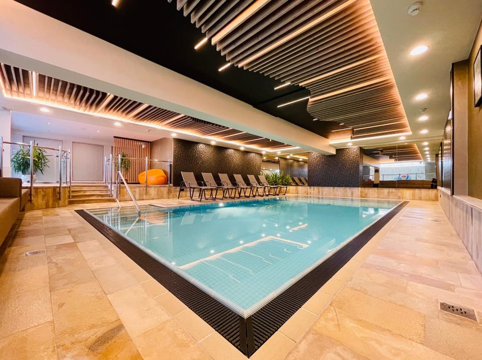 On site, Swimming pool