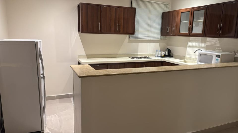 Coffee/tea facilities, Kitchen or kitchenette, dishwasher, minibar, oven, pet friendly, stove, toaster