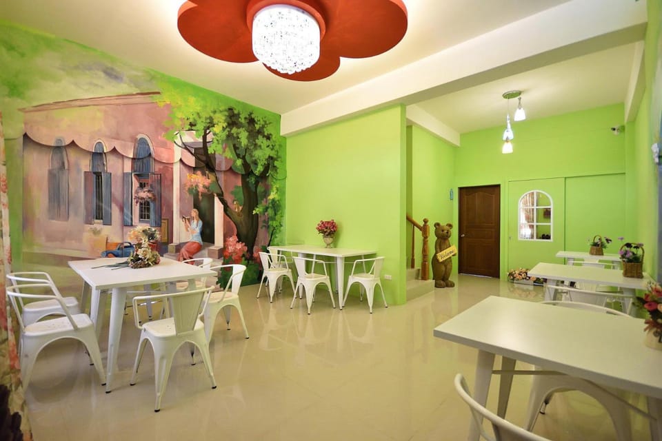 England B&B Vacation rental in Taiwan, Province of China