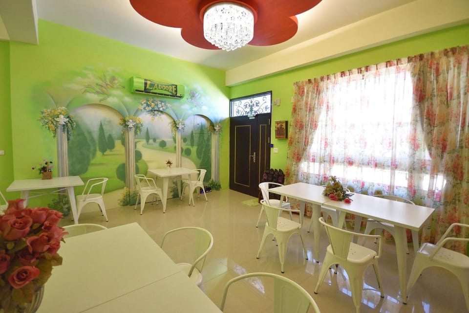 England B&B Vacation rental in Taiwan, Province of China