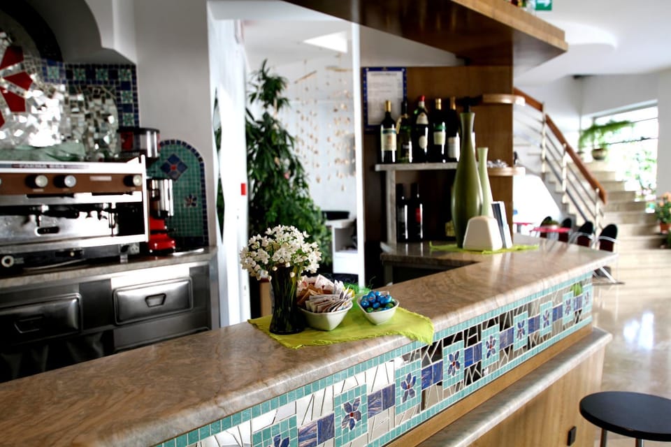 Lounge or bar
