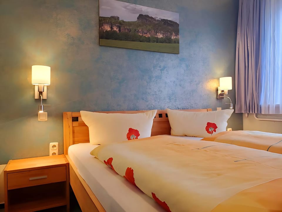 Bed, Bedroom