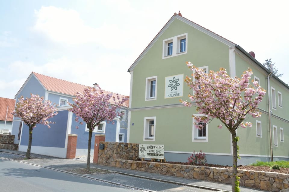 Property building, Facade/entrance