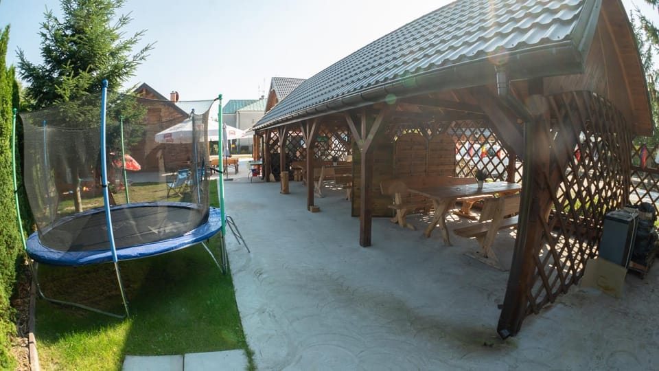 Restaurant/places to eat, Day, Summer, Garden, Windsurfing, On site, Garden view