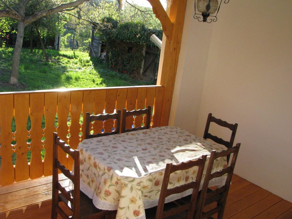 Új Vendégház Apartment in Hungary