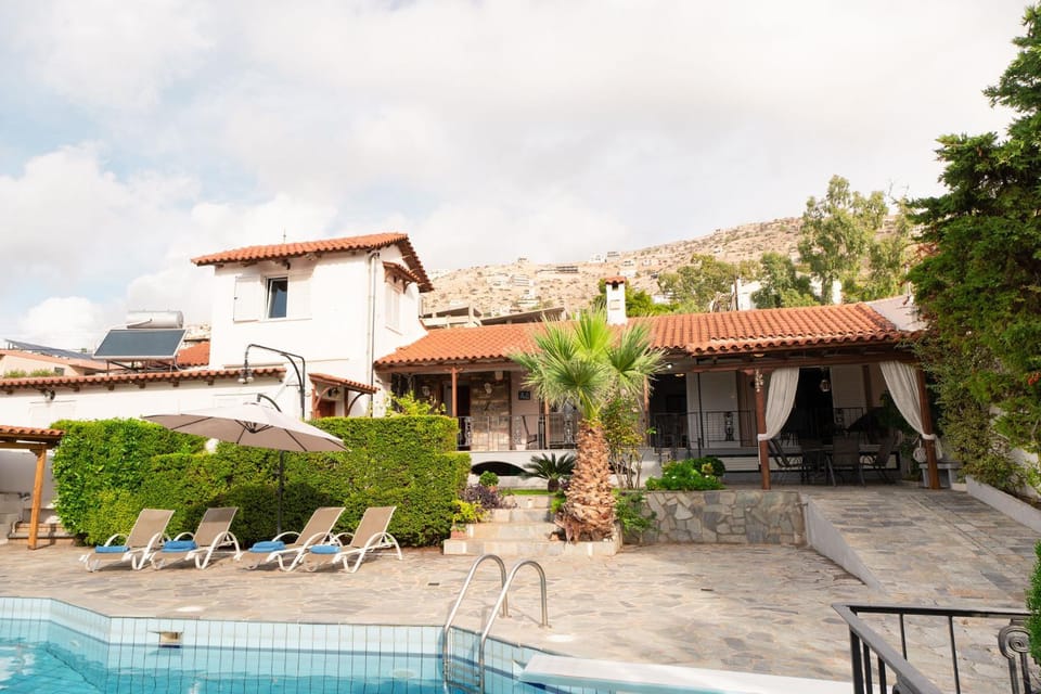 Casa Saronida Villa in East Attica Regional Unit, Greece