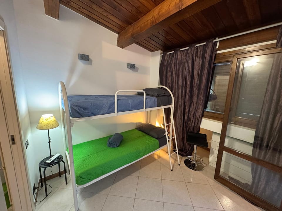 Photo of the whole room, bunk bed