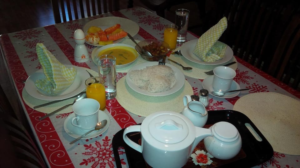 Restaurant/places to eat, Food and drinks, Breakfast, Asian breakfast