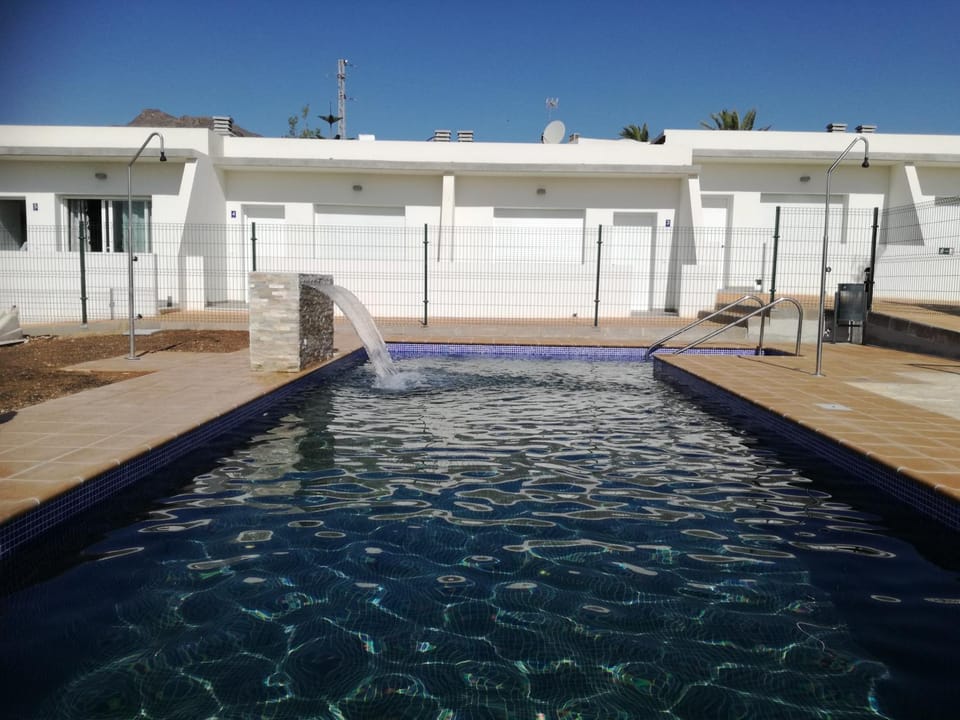 Swimming pool, Swimming pool