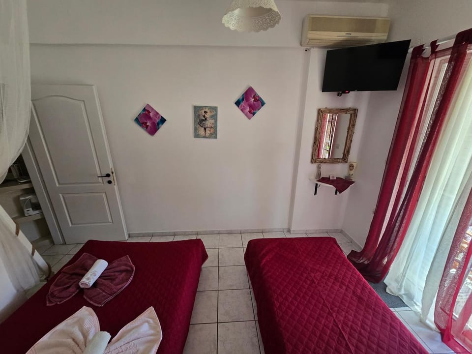 Athina Studios Bed and Breakfast in Magnesia Prefecture, Greece