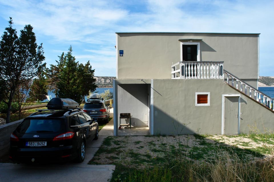 Property building, Neighbourhood, Natural landscape