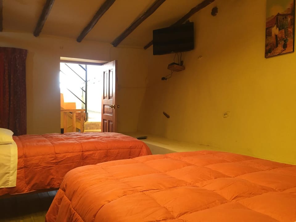 Rumi Sonqo Hostel Bed and Breakfast in Ollantaytambo