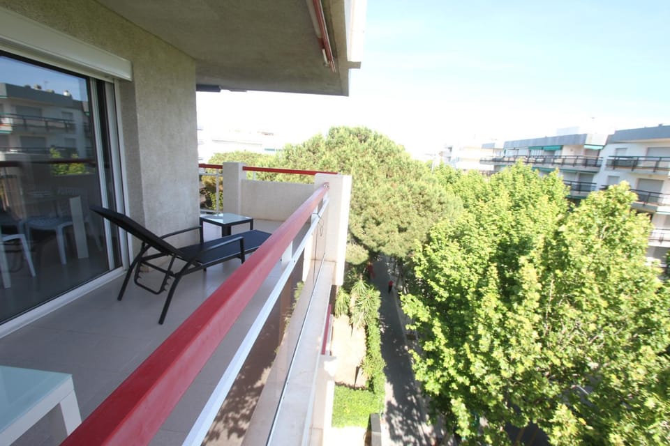 View (from property/room), City view